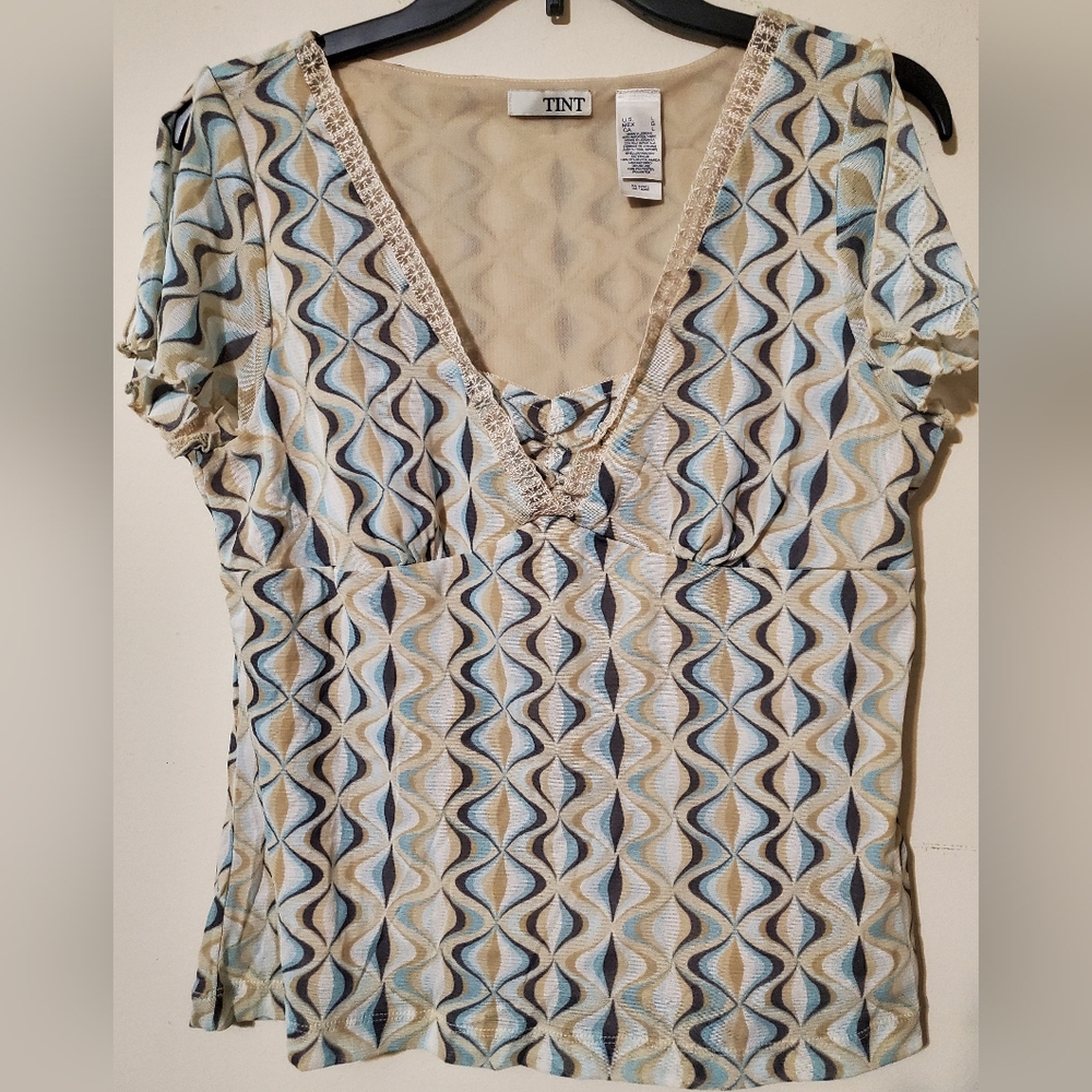Y2k Grunge Sheer V-Neck Women's Top in Blue Tan Geo Lettuce Edge